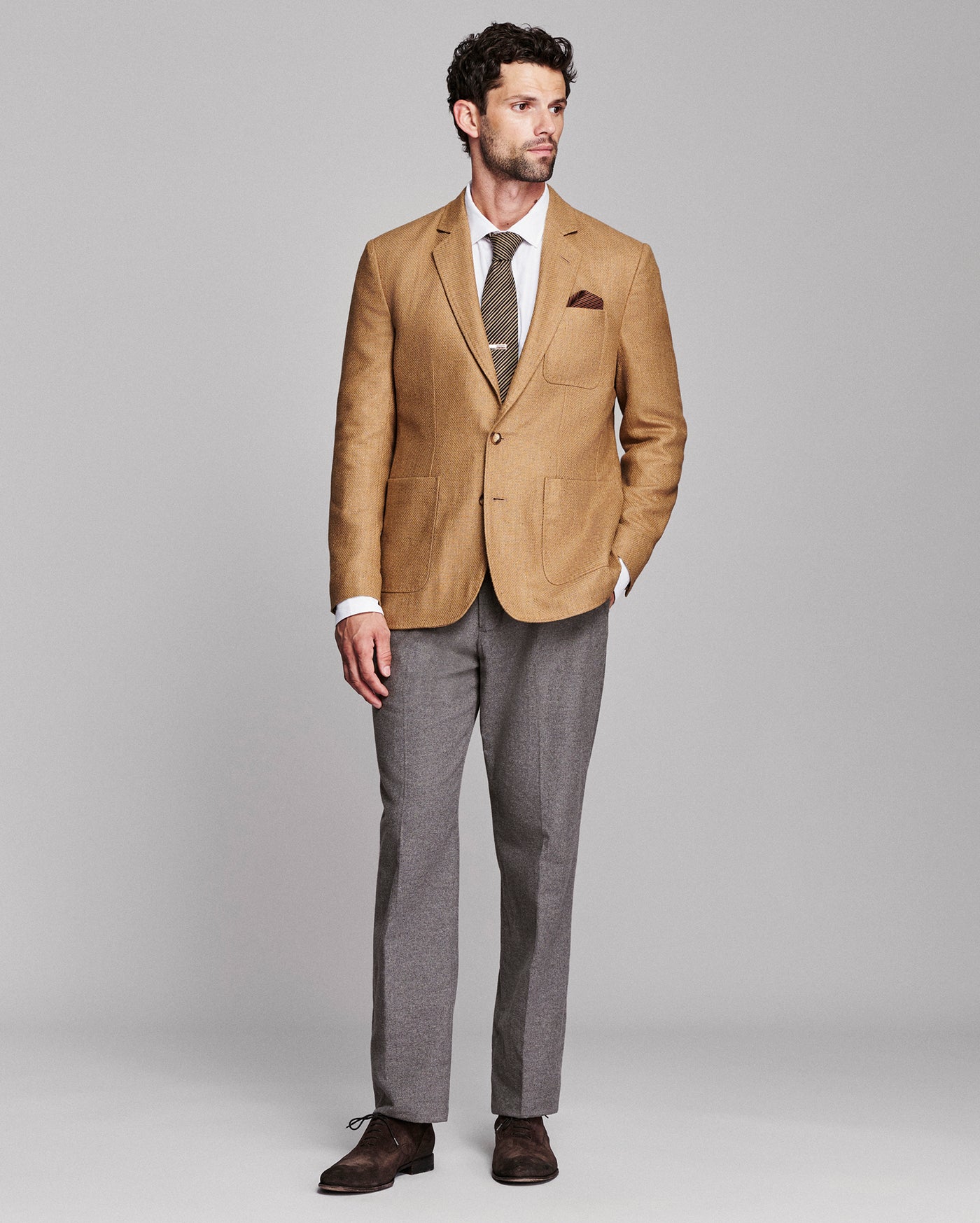 Model is 6'2" wearing size 38R.
