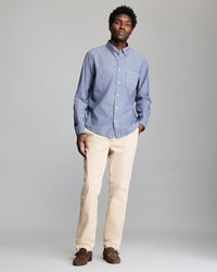 Model wears the MSL 1 Pocket