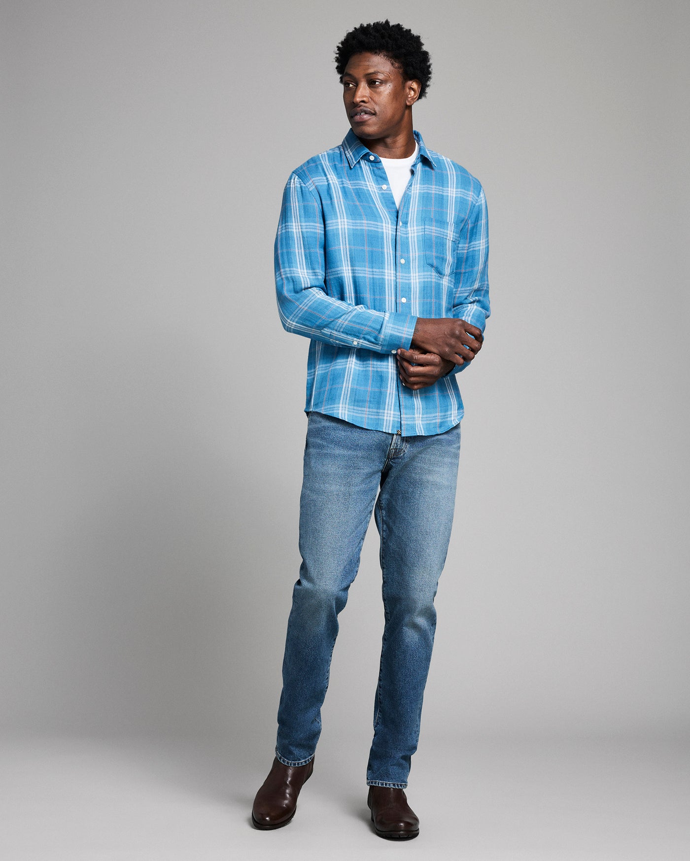Model is 6'2" wearing size medium.