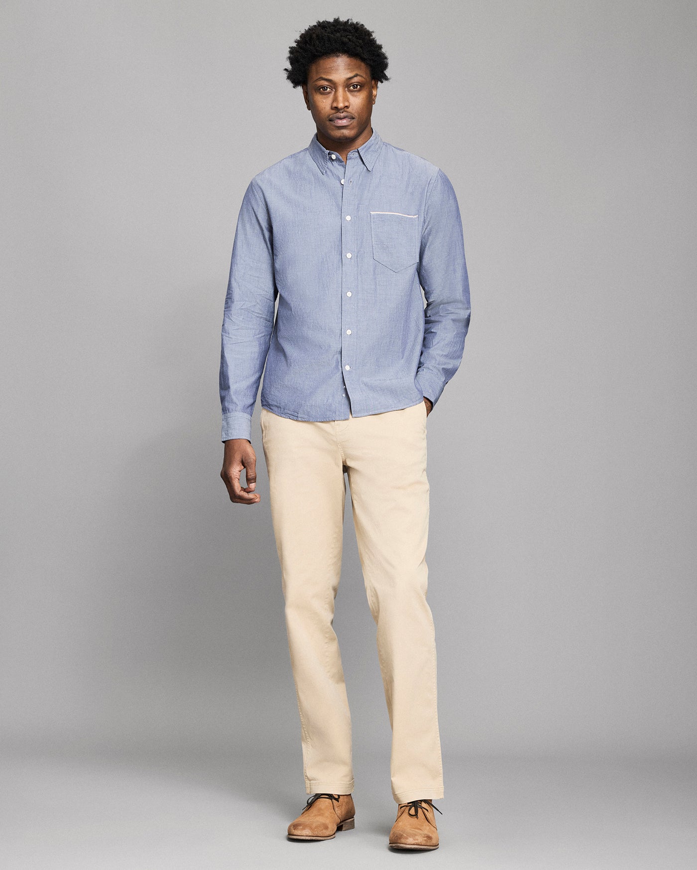 Model is 6'2" wearing size medium.