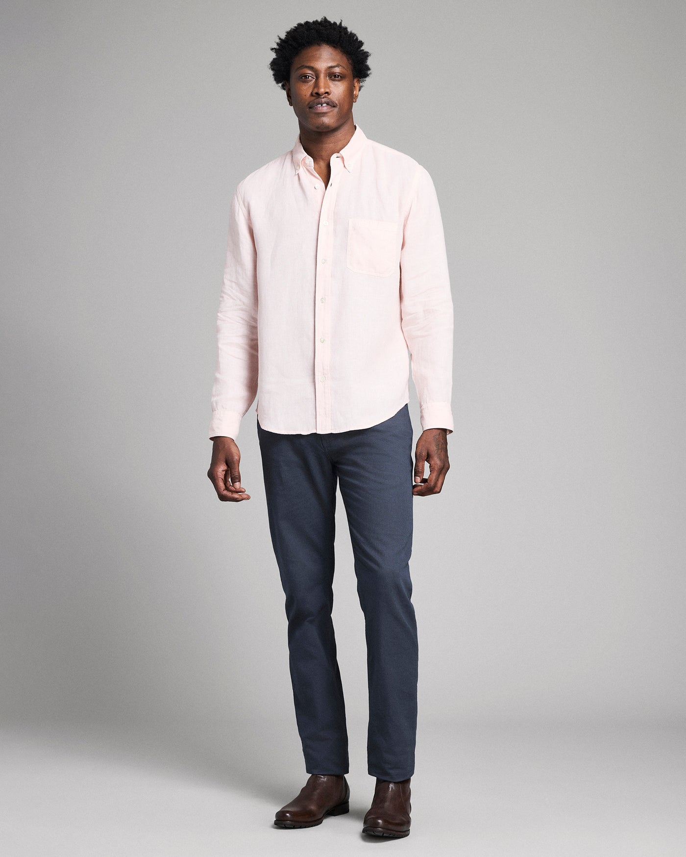 Model is 6'2" wearing size medium.