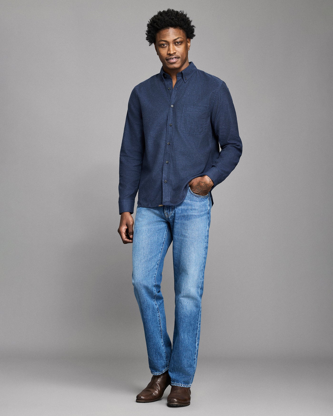 Model is 6'2" wearing size medium.