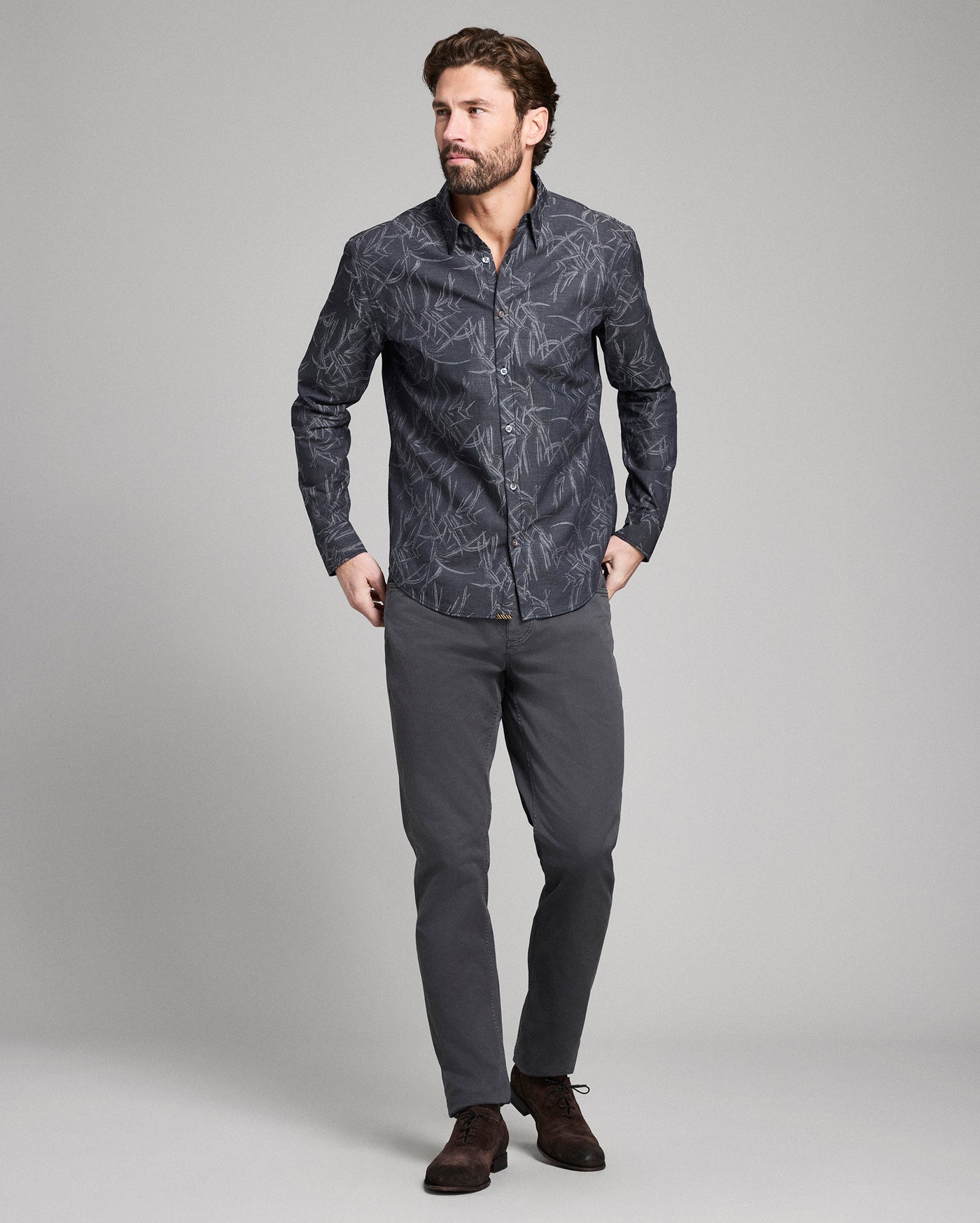 Model is 6'2" wearing size medium.
