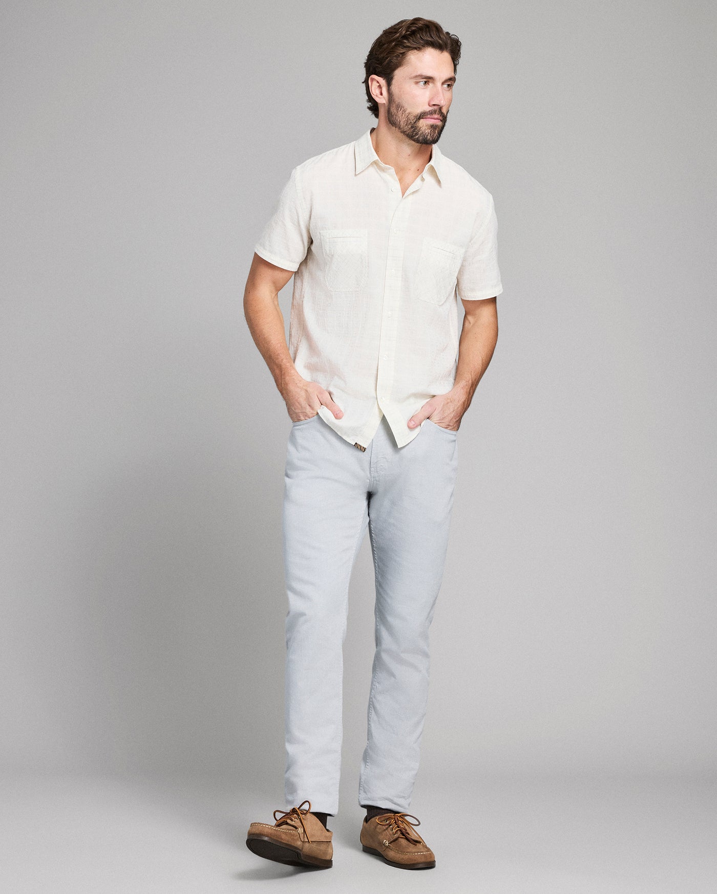 Model is 6'2" wearing size medium.