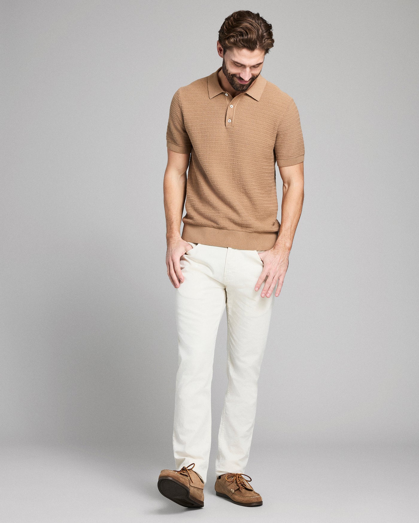 Model is 6'2" wearing size medium.