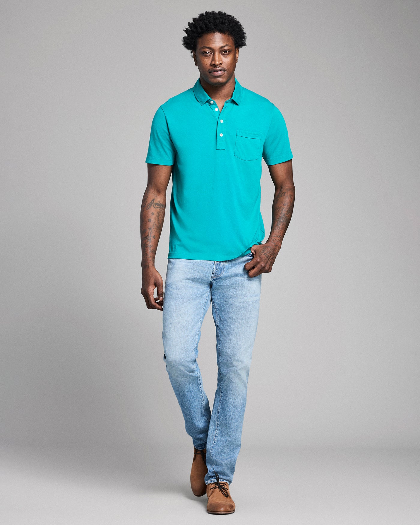 Model is 6'1" wearing size medium.
